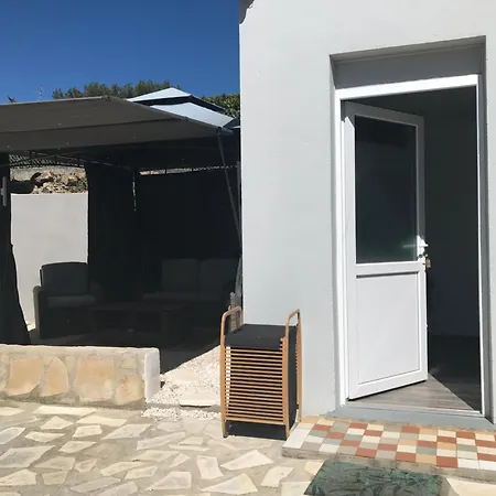 Le Cabanon Detente Apartment *